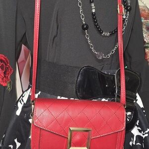 Elegant Red Quilted Crossbody Bag